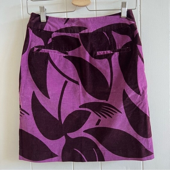 Boden Velvet A-Line Purple Tulip Print Skirt - Picture 7 of 10